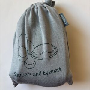 EMIRATES AIRLINES BUSINESS CLASS SLIPPERS EYEMASK 2025